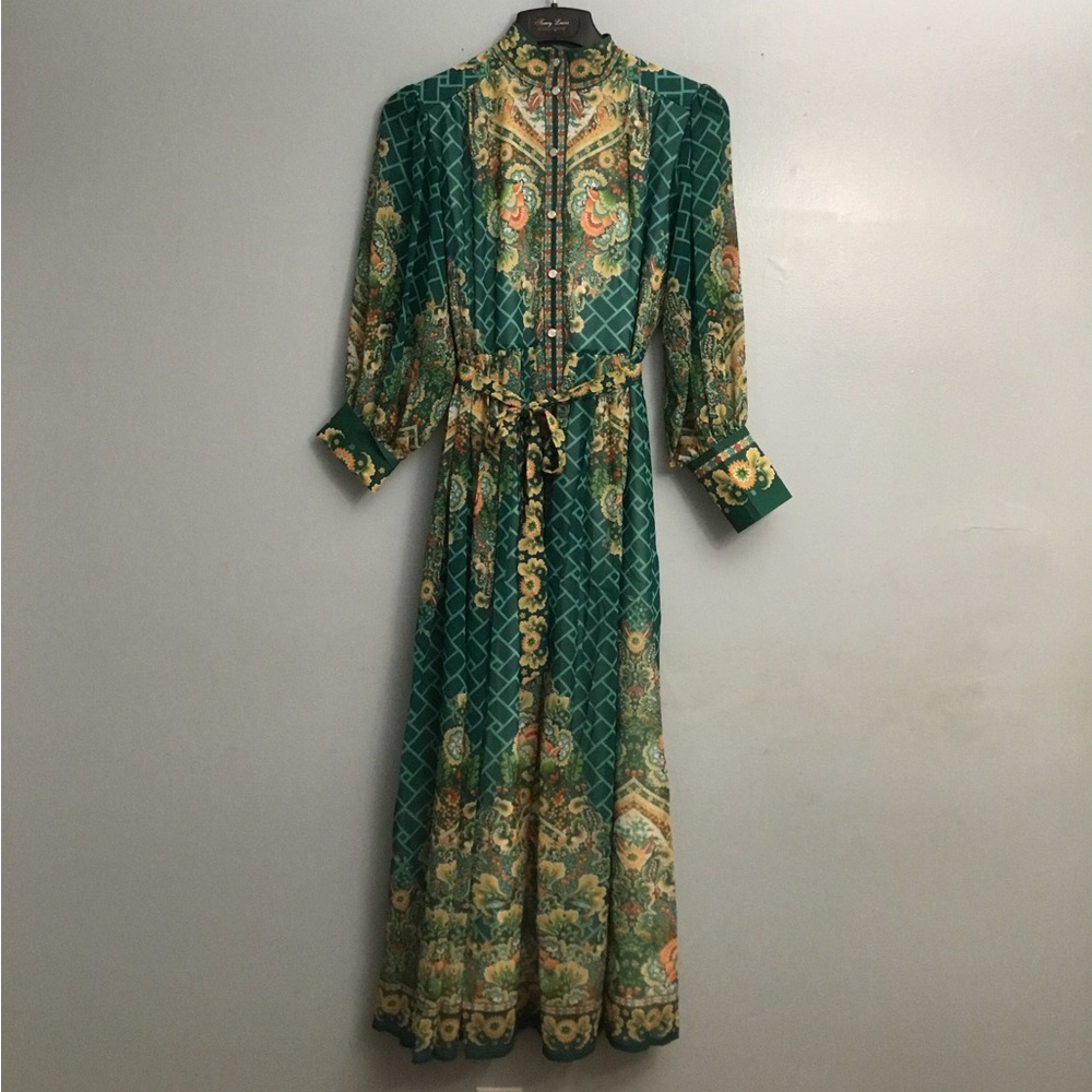 Elegant Long-Sleeved Green Paisley Dress NWT